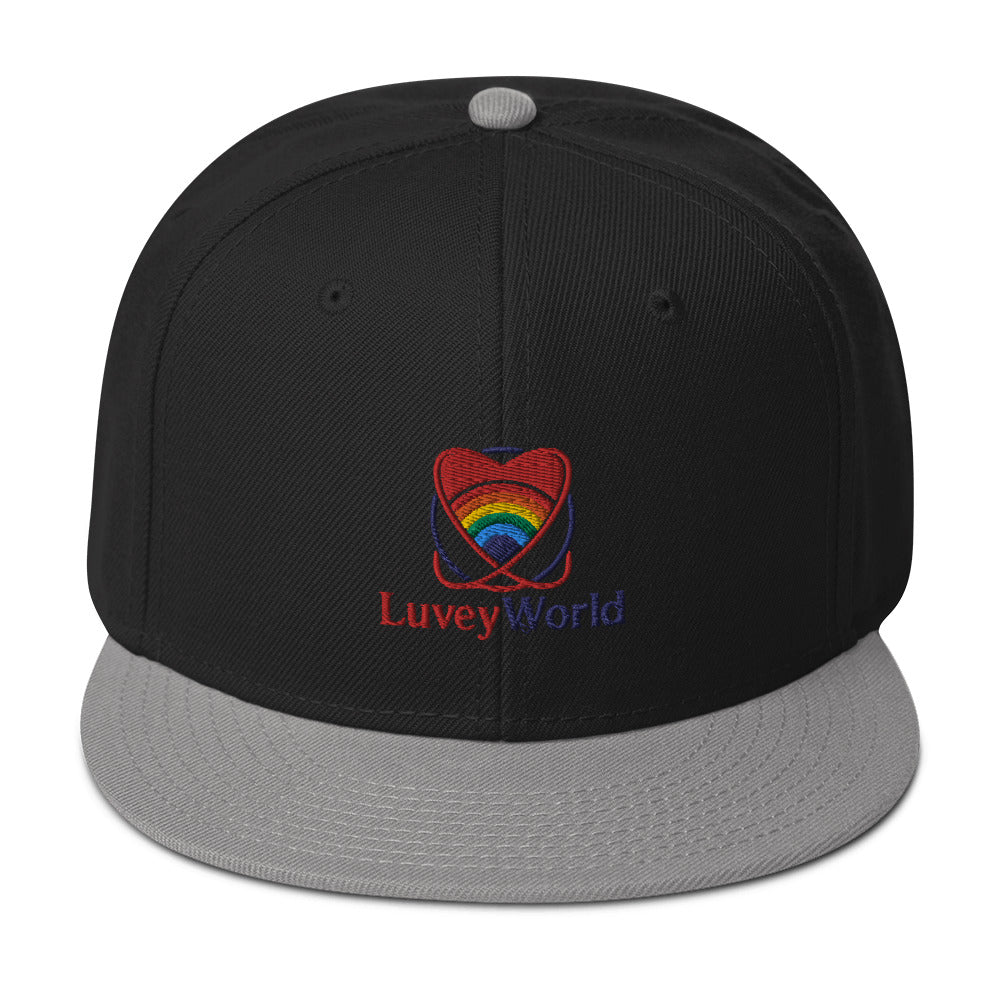 LuveyWorld Snapback-hatt